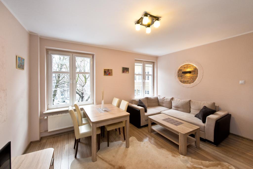Gdanskie Apartamenty - Apartament Szeroka With 2 Rooms Gdańsk Quarto foto